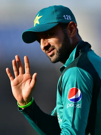Shoaib Malik granted 10 days' leave from England tour