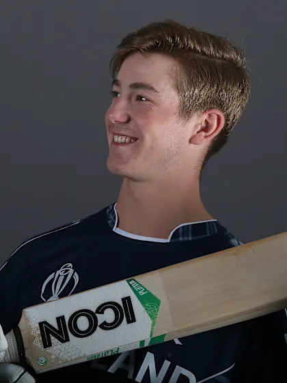 Jones approved as replacement for Davey in Scotland squad