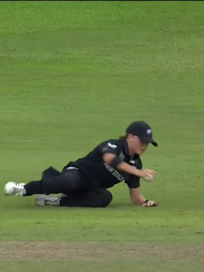 Sidra Amin - Wicket - New Zealand Women vs Pakistan Women