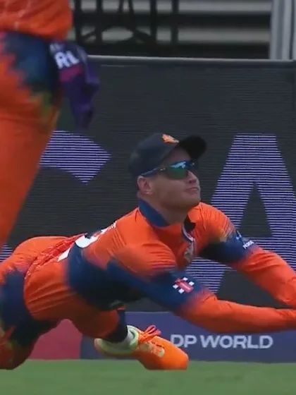 Superman Sybrand Engelbrecht | BAN v NED | T20WC 2024