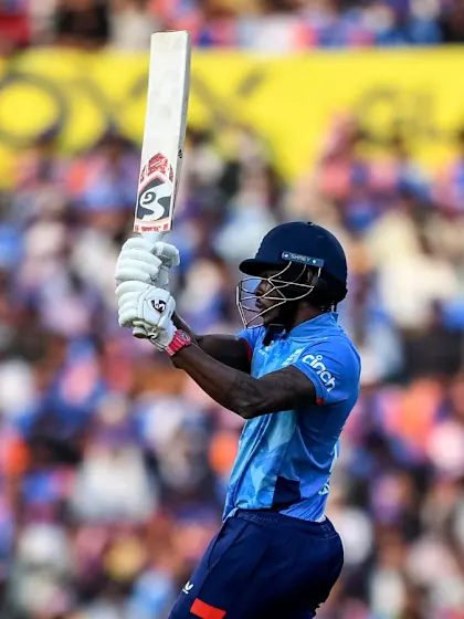 Archer's big blows in fiery cameo | AUS v ENG | Champions Trophy 2025