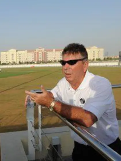 Rod Marsh backs sub-continent teams for CWC 2011