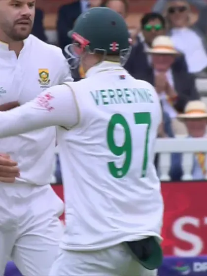 Logo of Steve Smith - Wicket - South Africa vs Australia