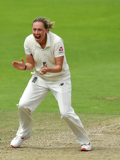 Three-time World Cup winner Laura Marsh retires from international cricket
