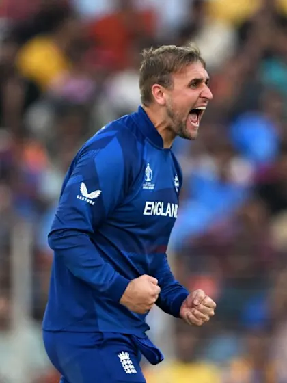 Six, four and out! Livingstone gets Stoinis | CWC23