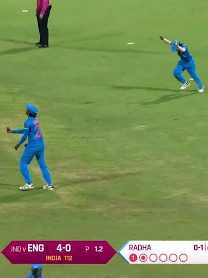 ENG v IND: Tammy Beaumont falls for one