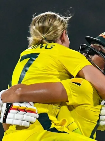 AUS v ENG: Australia innings highlights