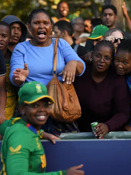 Newlands rocking in rousing semi-final for South Africa | Women's T20WC 2023