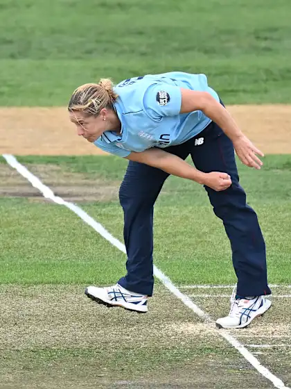 Brilliant Brunt back to blistering best in Christchurch