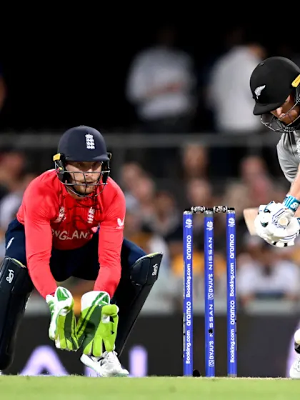 Huge Phillips six taken expertly by the crowd | England v New Zealand | T20WC 2022