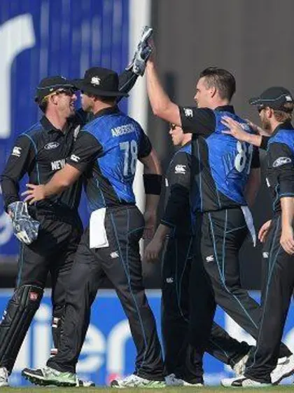 New Zealand draws level in tight finish