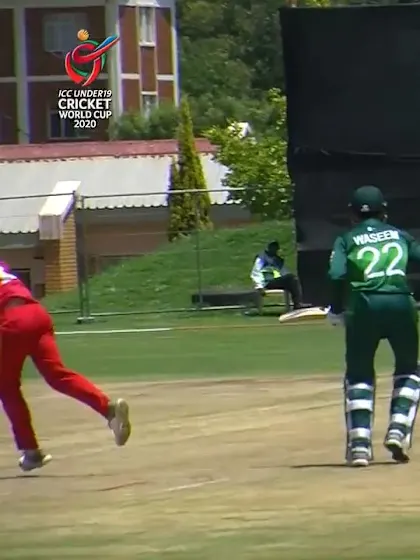 ICC U19 CWC: PAK v ZIM – Grant claims Haris after getting hit for a six
