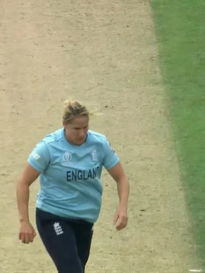 Logo of Wicket: Mix up causes last NZ wicket to fall