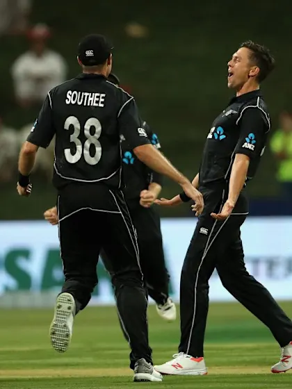 Boult hat-trick helps Kiwis claim series opener