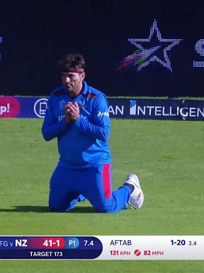CWC19: AFG v NZ - Munro holes out