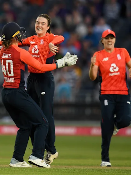 England claim consolation win in final T20I