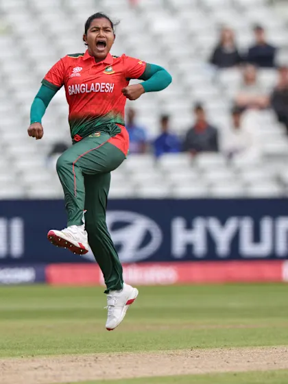 LIVE: Bangladesh edge the powerplay