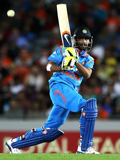Jadeja snatches tie to keep India alive