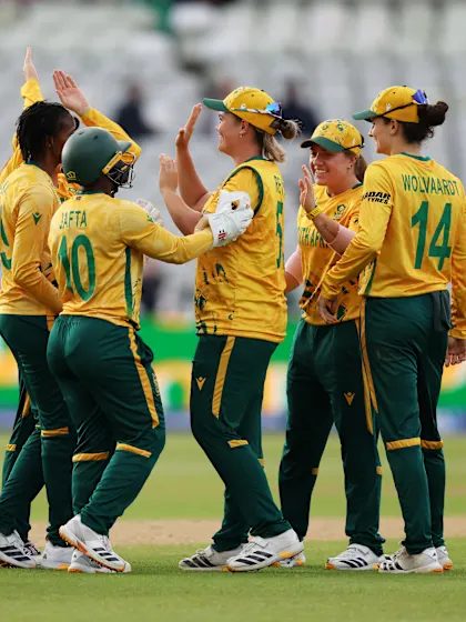 DERCKSEN AND DE KLERK GET SOUTH AFRICA ON THE BOARD WITH NERVY WIN