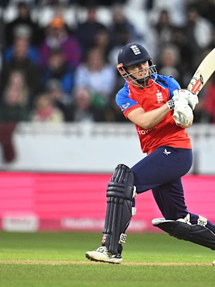 Innovation from Knight yields runs | Women's T20WC 2026 warm-ups