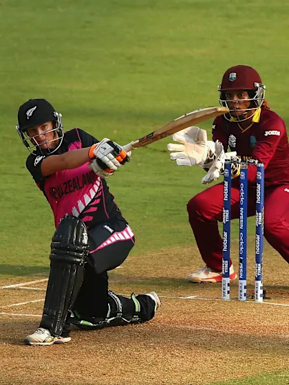 Martin, Satterthwaite help New Zealand to 4-0