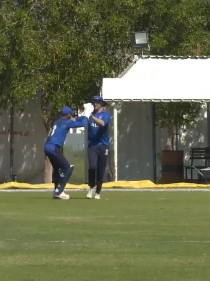 CWC Challenge League B – Oman: Italy v Kenya - Nikolai Smith takes a fine running catch