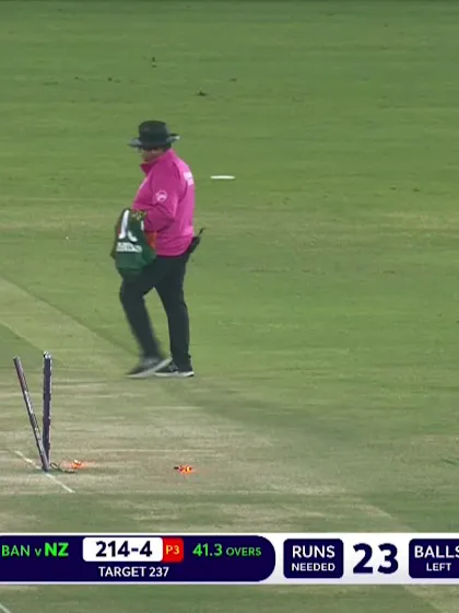 Logo of Tom Latham - Wicket vs Bangladesh