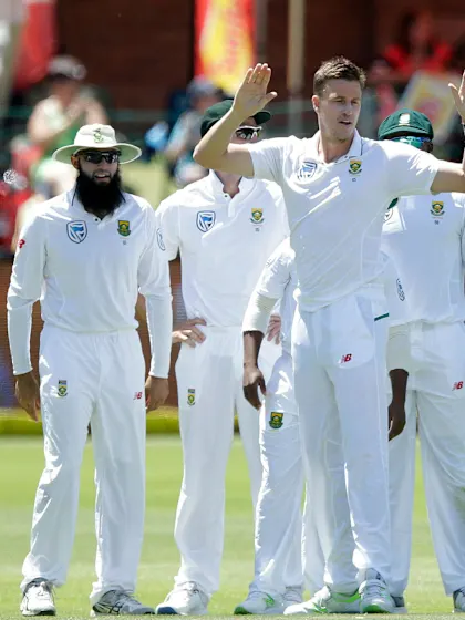 Bowlers give South Africa big win in historic four-day Test