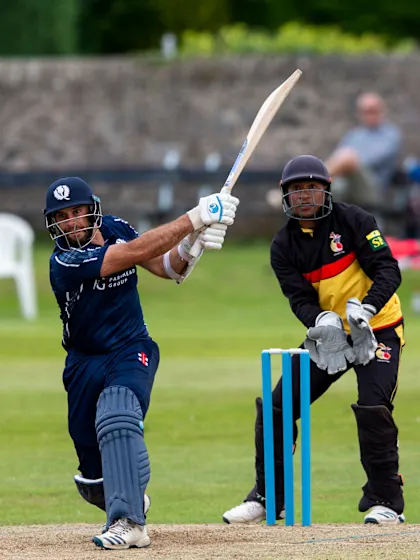 Coetzer leads Scotland to victory over PNG