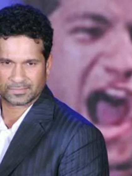 BCCI honours Sachin, felicitates World Cup winning team