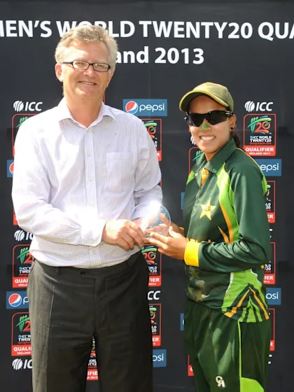 Pakistan beat Netherlands as both make the semi-finals