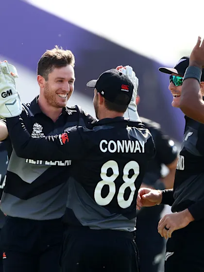 Williamson and Conway steer New Zealand into last four
