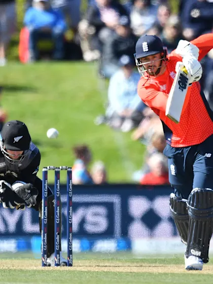 Classy Vince leads England's charge in comfortable win