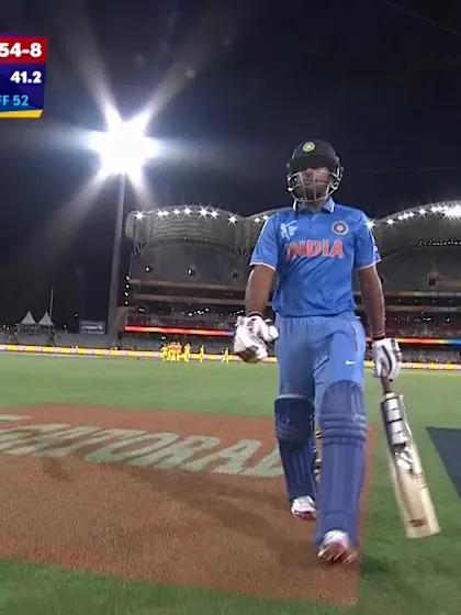AUS vs IND – rayudu wicket