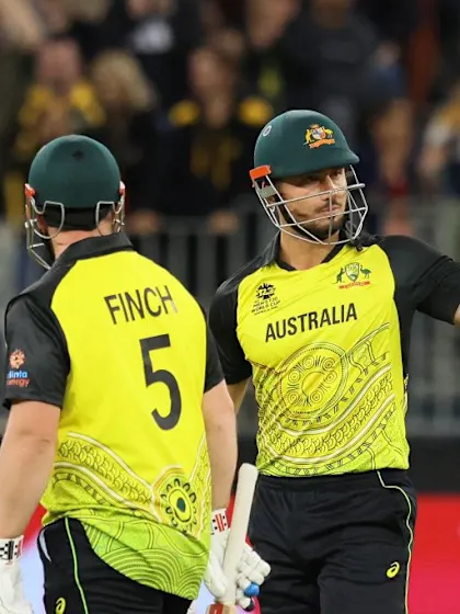 Stoinis lights up Perth as Australia win by seven wickets