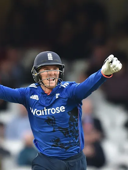 Formidable England looks to close out series with win