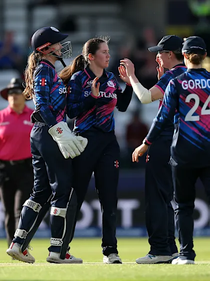 Katherise Fraser goes through Hayley Matthews' defence | Women's T20WC 2026
