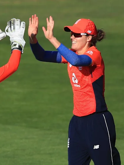 England take on table leaders New Zealand