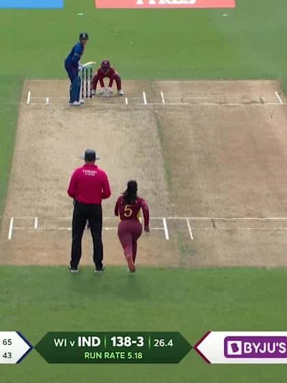 Smriti Mandhana scores her second half-century of CWC22