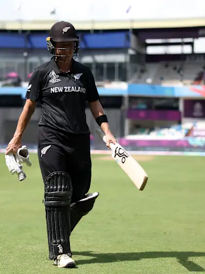 Sciver-Brunt dismisses Devine in her final ODI innings | CWC25