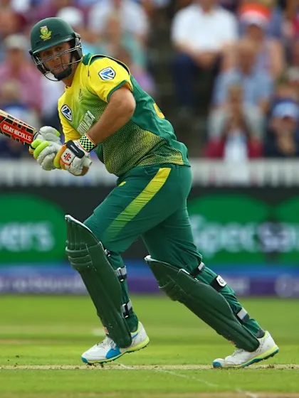 Uncapped George Linde replaces JJ Smuts for India T20Is