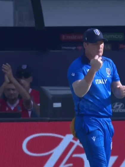 Jos Buttler - Wicket - England vs Italy