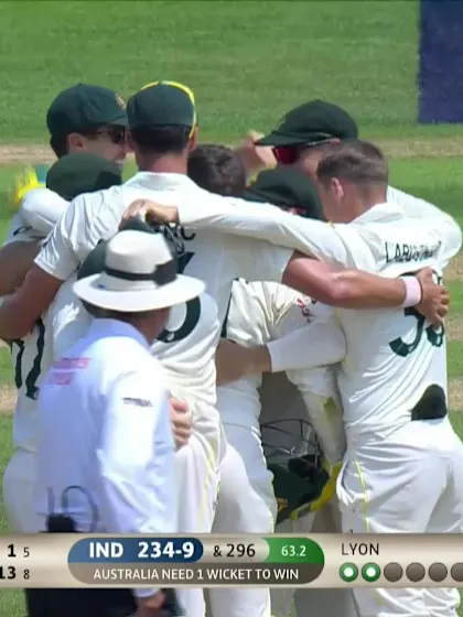 Logo of Mohammed Siraj - Wicket - Australia vs India