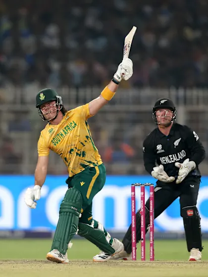 Brevis' goes one-handed while unleashing no-look six | Sobha Realty POTT