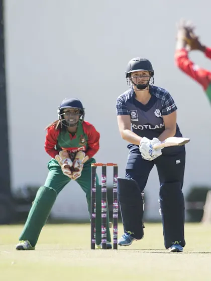 Second wins in a row for Ireland and Bangladesh