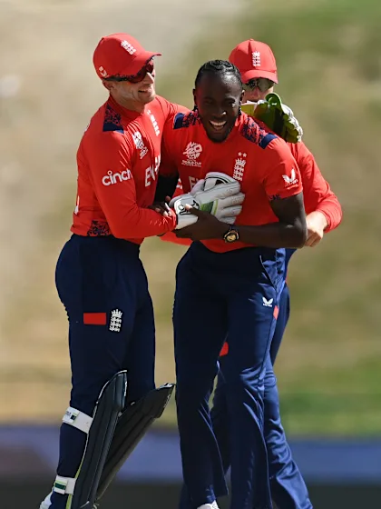 Jofra Archer bags two wickets in the Powerplay | #ENGvOMA | T20WC 2024