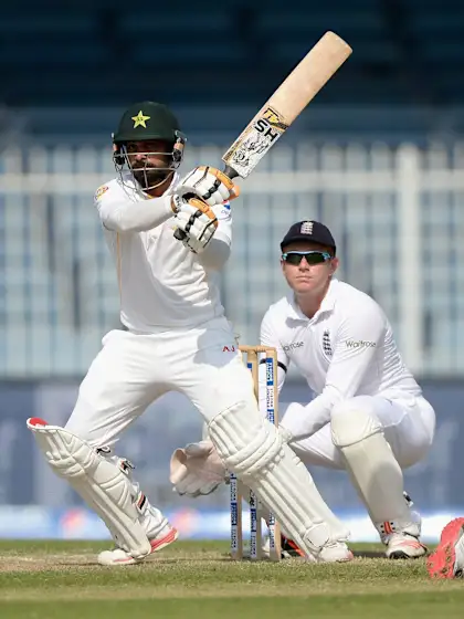 Anderson joins Yasir Shah as number-two ranked Test bowler