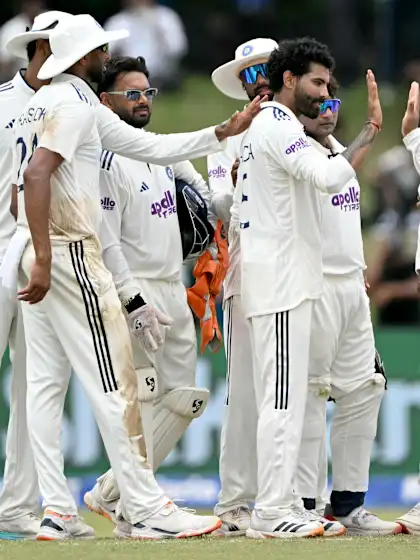 India retain upper hand despite Sri Lanka fightback