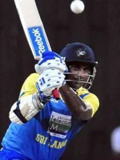 Leading writers claim Jayasuriya is the greatest 50-over cricketer