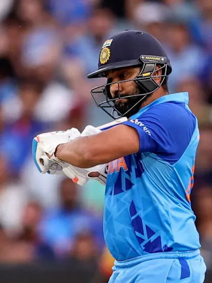 Rohit Sharma holes out attempting the big pull | T20WC 2022
